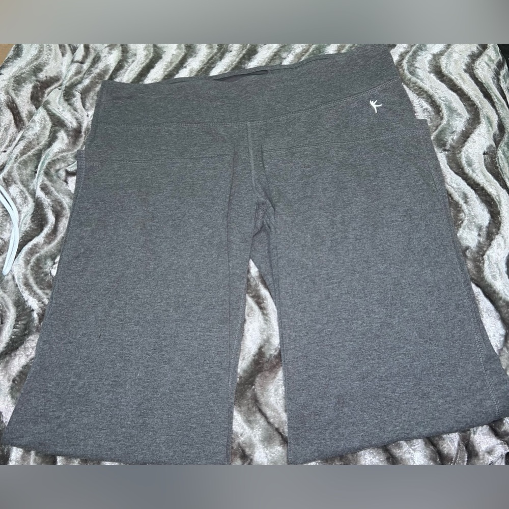 Yoga / workout leggings